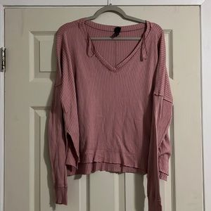 Pink long sleeve top, barely worn
